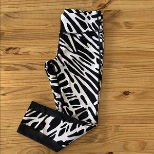 Women’s Nike Dri-Fit Capri Leggings S